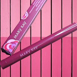 Mary Kay Limited Edition Velvet Lip Crayon Visionary Pink